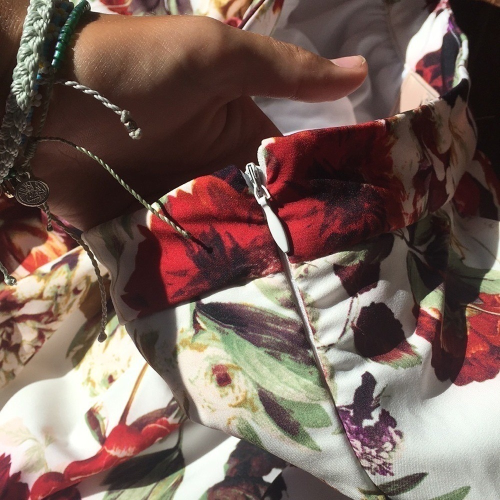 G by Giuliana Alice in Wonderland floral skirt Size 6 (12) - Picture 5 of 6